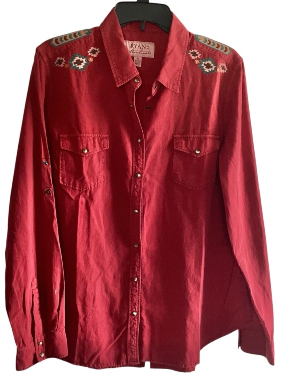 Ryan Michael Women’s Red Embroidered Western Shirt Sz XL Cotton Blend Snap Front